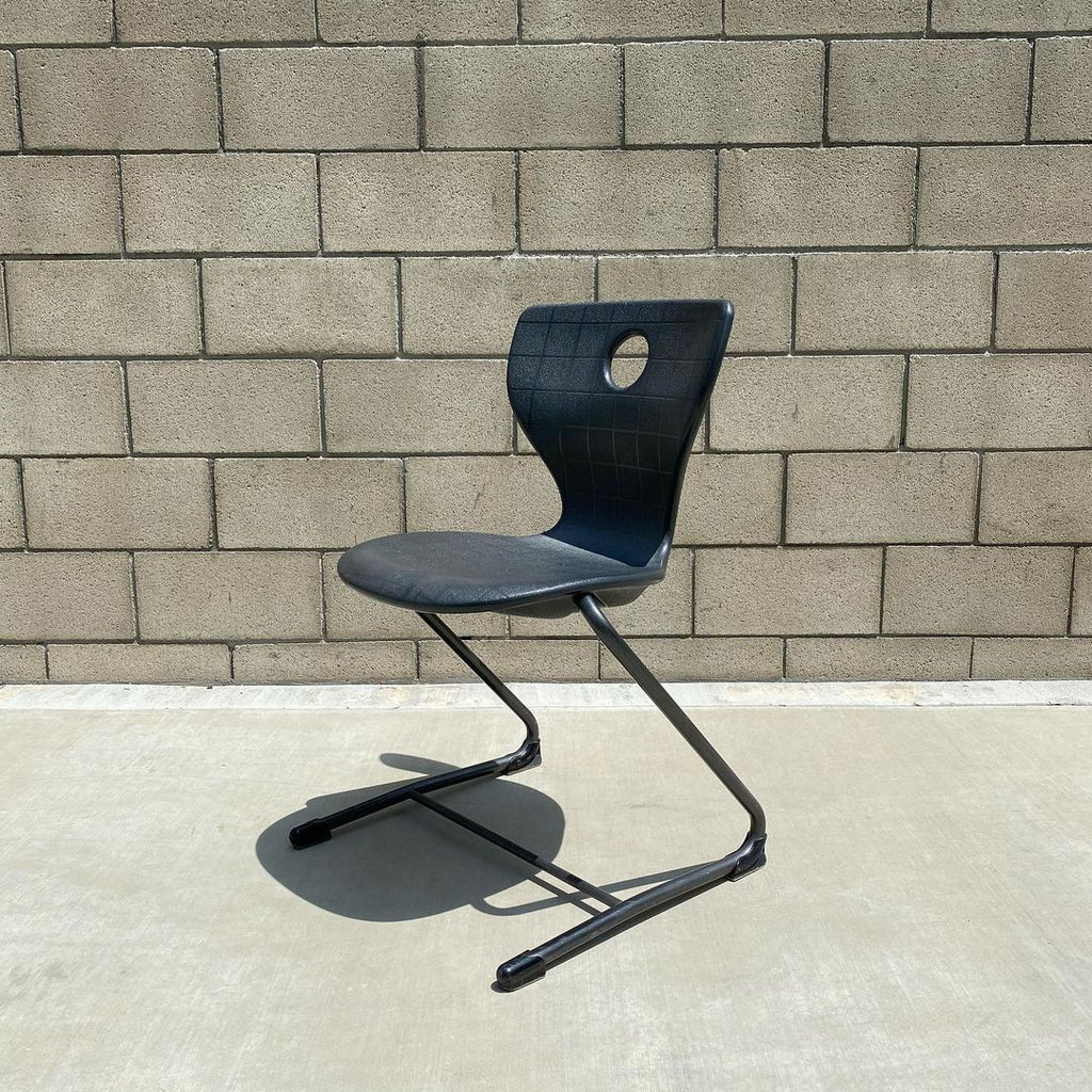 Verner Panton Pantoflex Chair