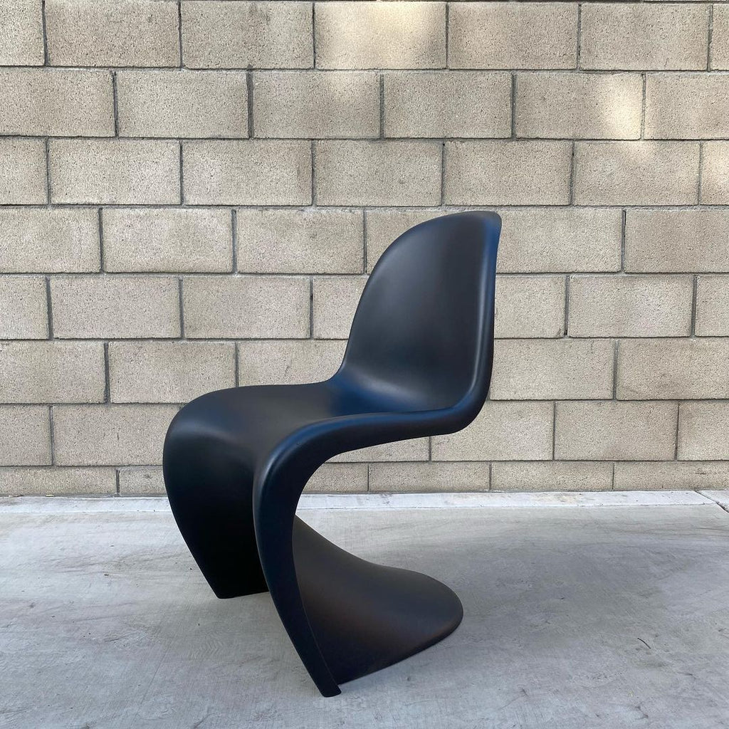 Verner Panton S Chair in black