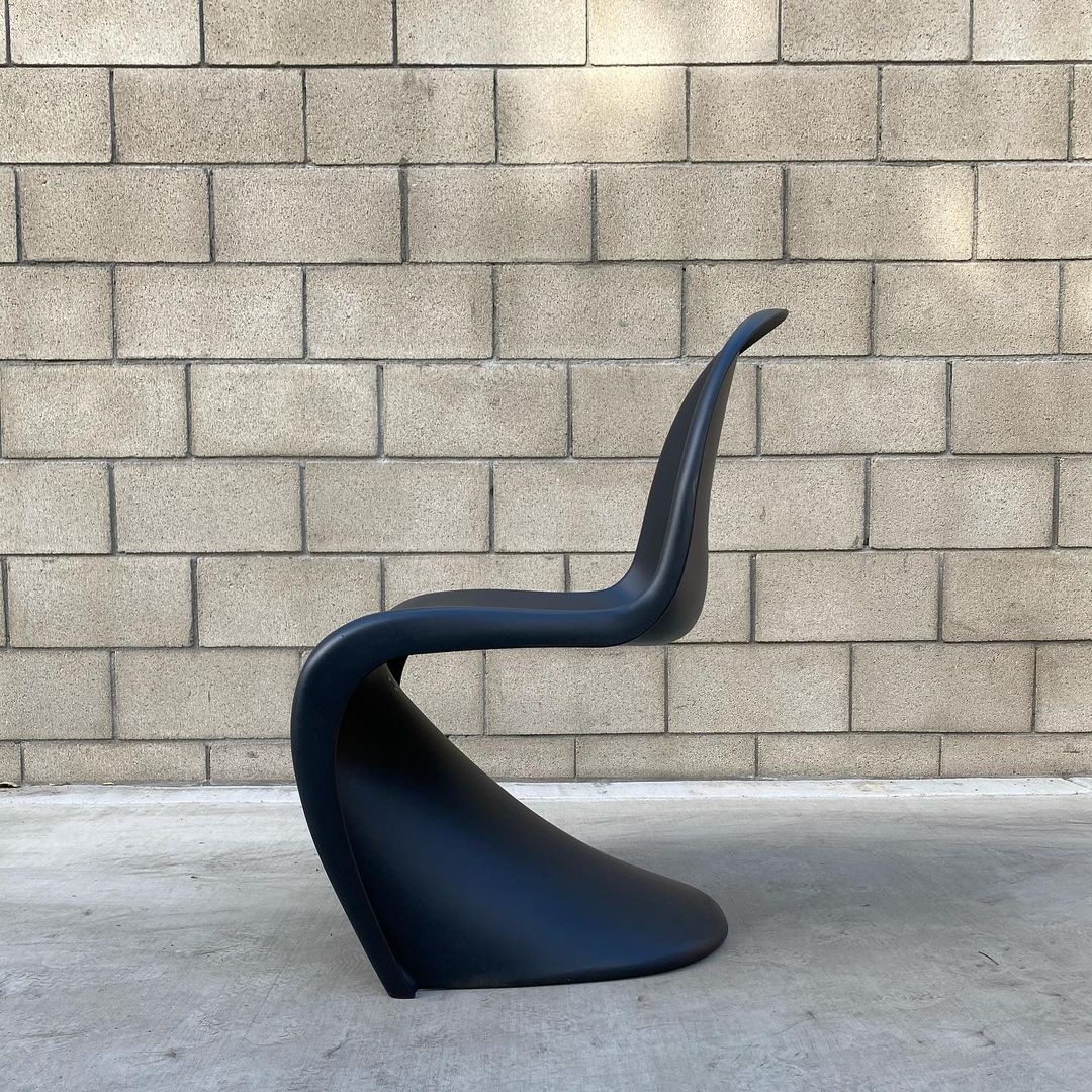Verner Panton S Chair in black
