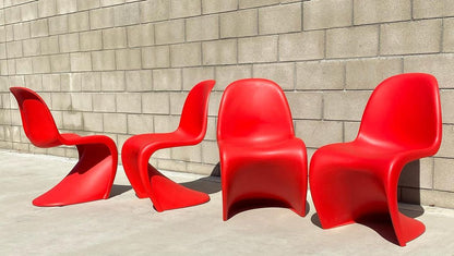 Vitra Verner Panton ‘S’ Chair in Classic Red