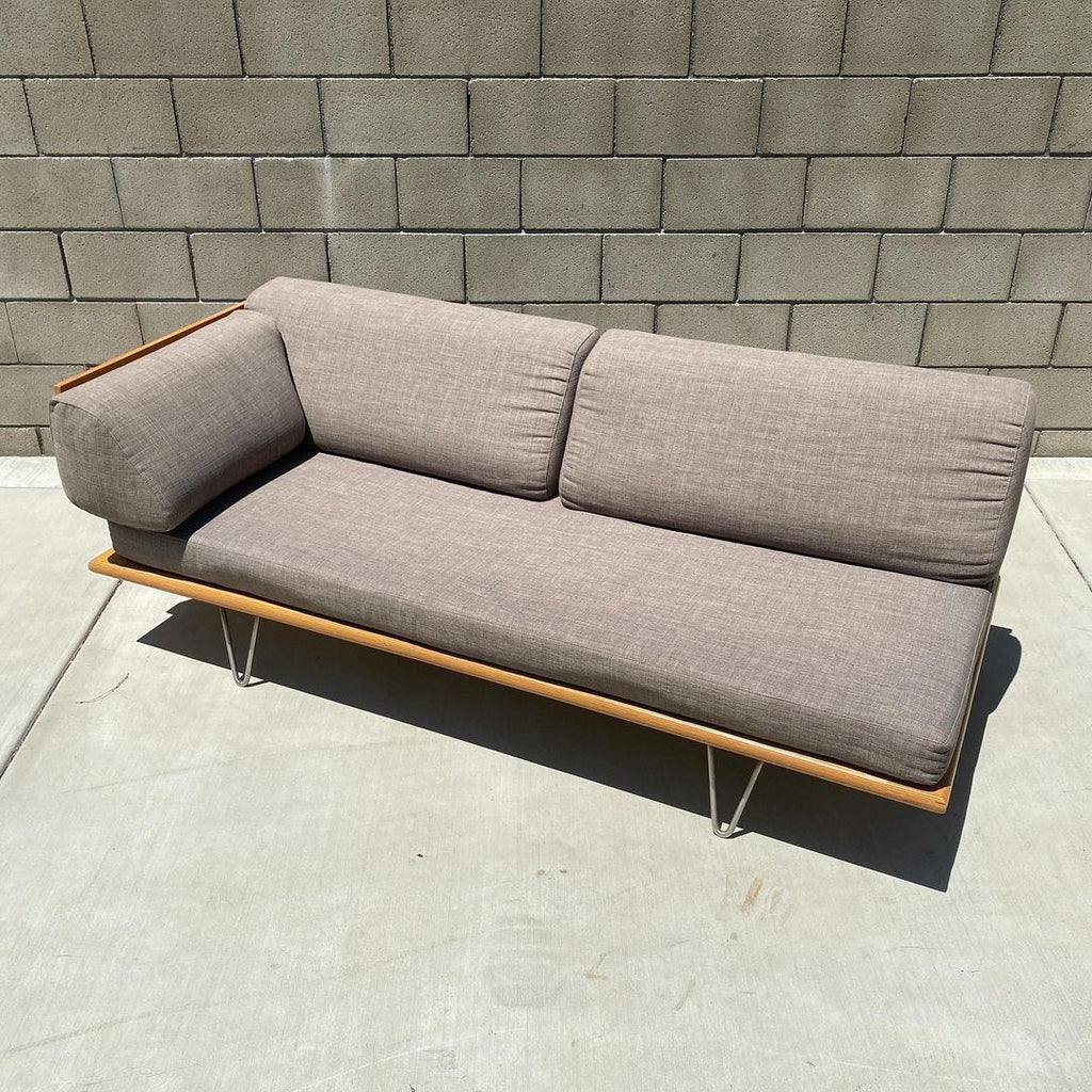 Modernica Case Study Daybed Sofa