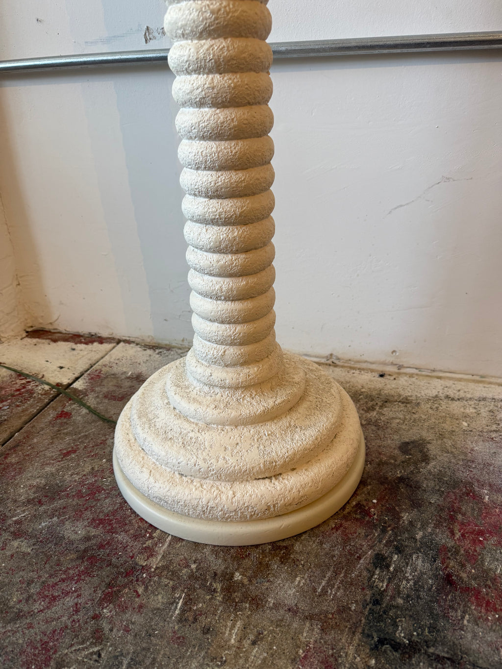 1980’s Italian Ribbed Pilar Floor Lamp by Relco Milano