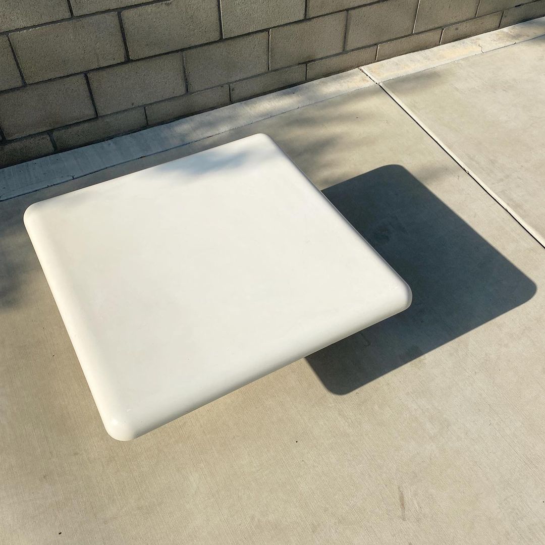 1970s Artemide Ara Coffee Table by Emma Gismondi Schweinberger