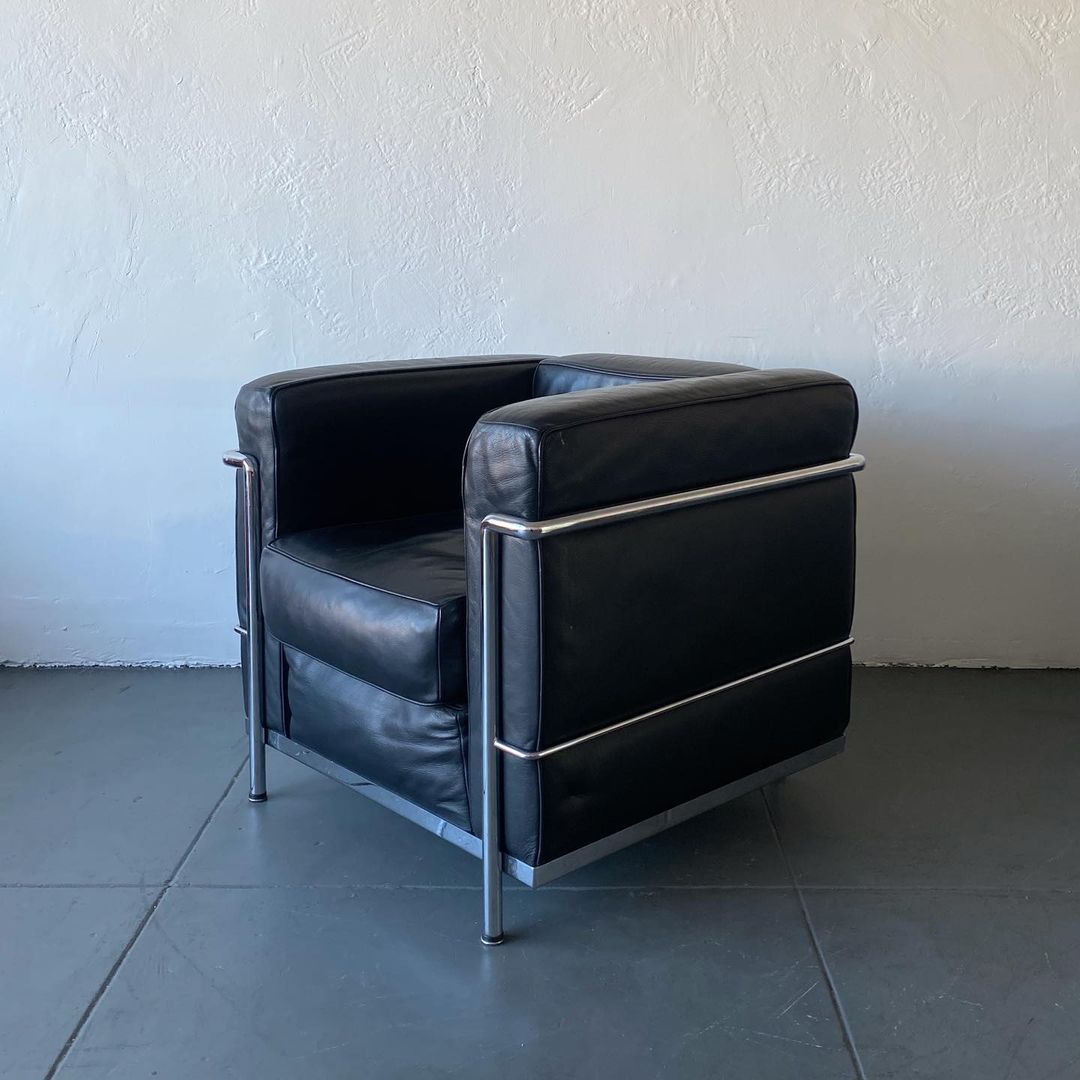 Le Corbusier LC2 Armchair, Made In Italy 2005
