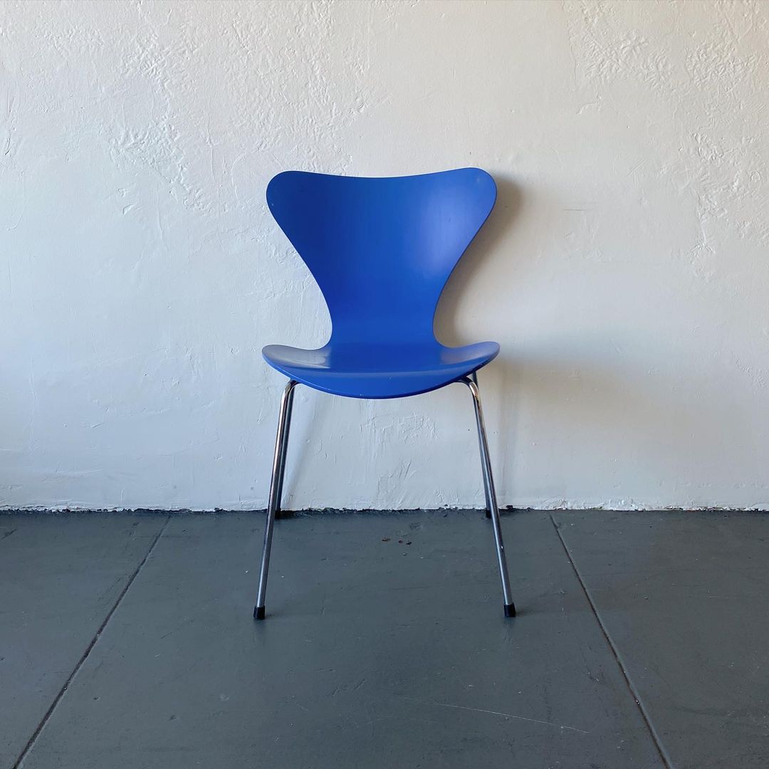 1994 Fritz Hansen Series 7 Chairs by Arne Jacobsen, 1955