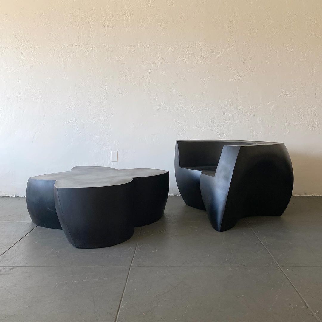 Frank Gehry for Heller Easy Chair & Coffee Table, 2004