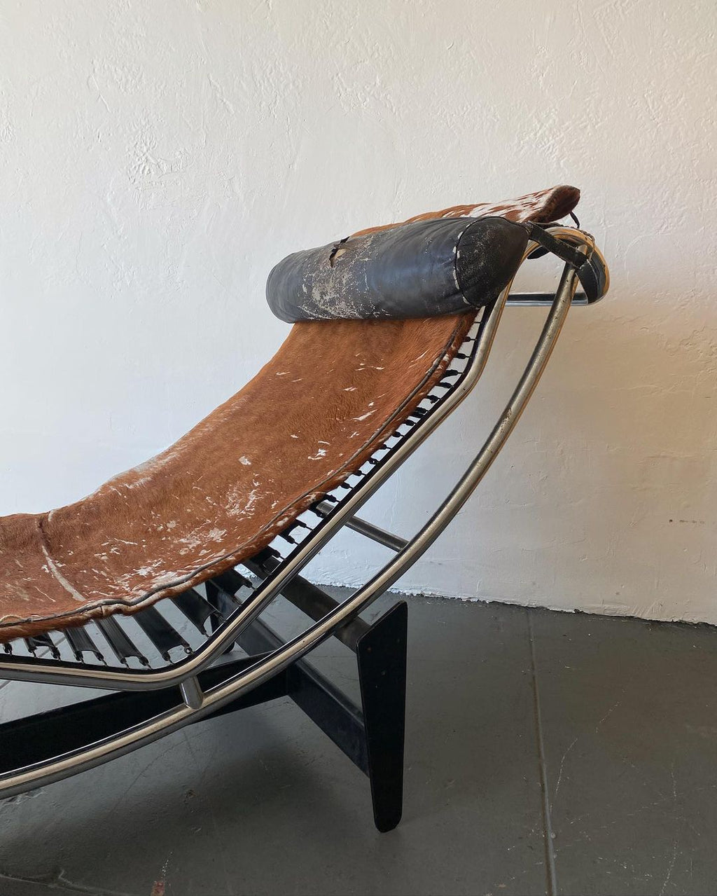 LC4 Chaise Lounge by Charlotte Perriand, Le Corbusier, Pierre Jeanneret for Cassina, 1928