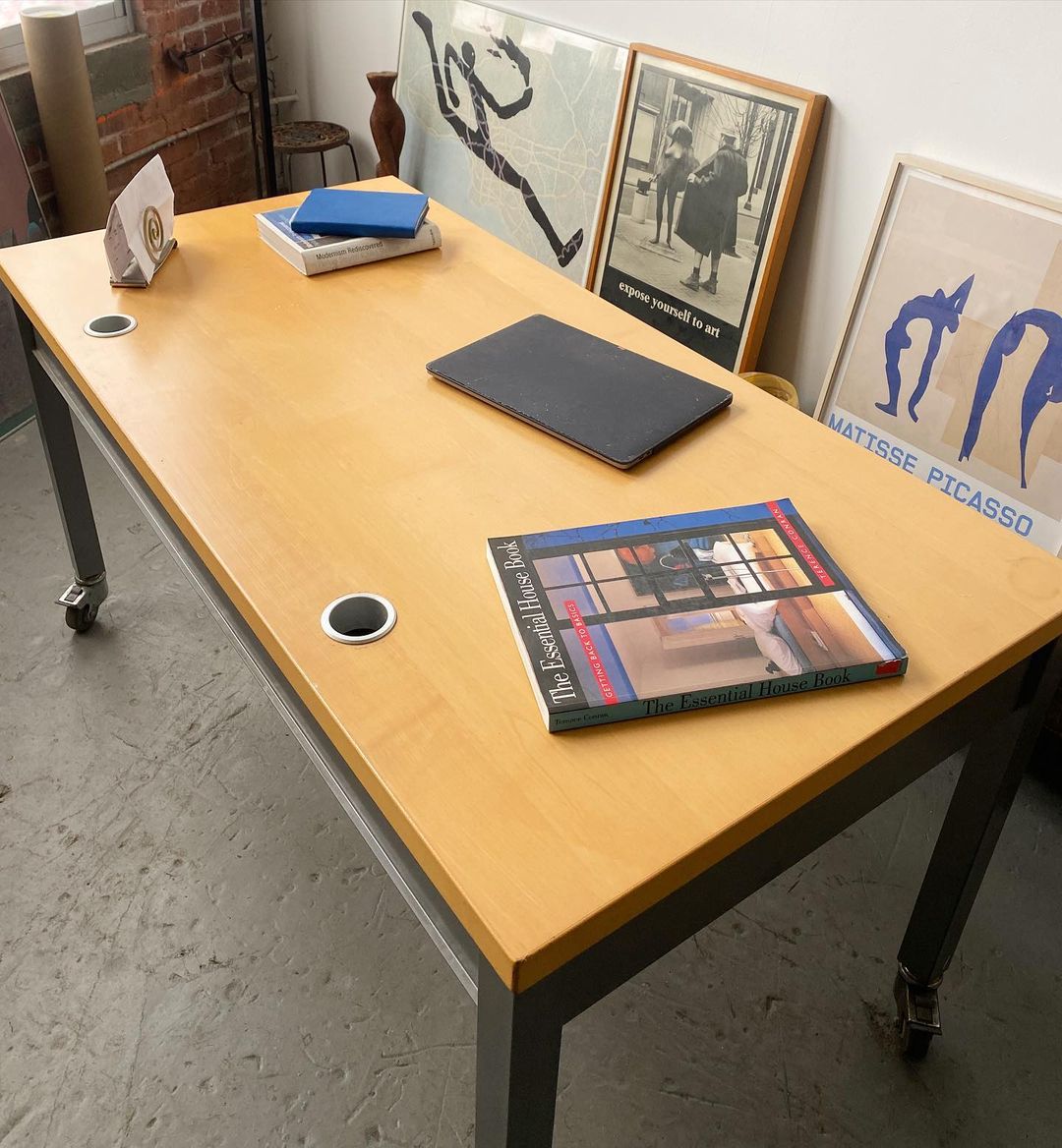 DWR Offi D2 Pocket Desk with Casters, 2001