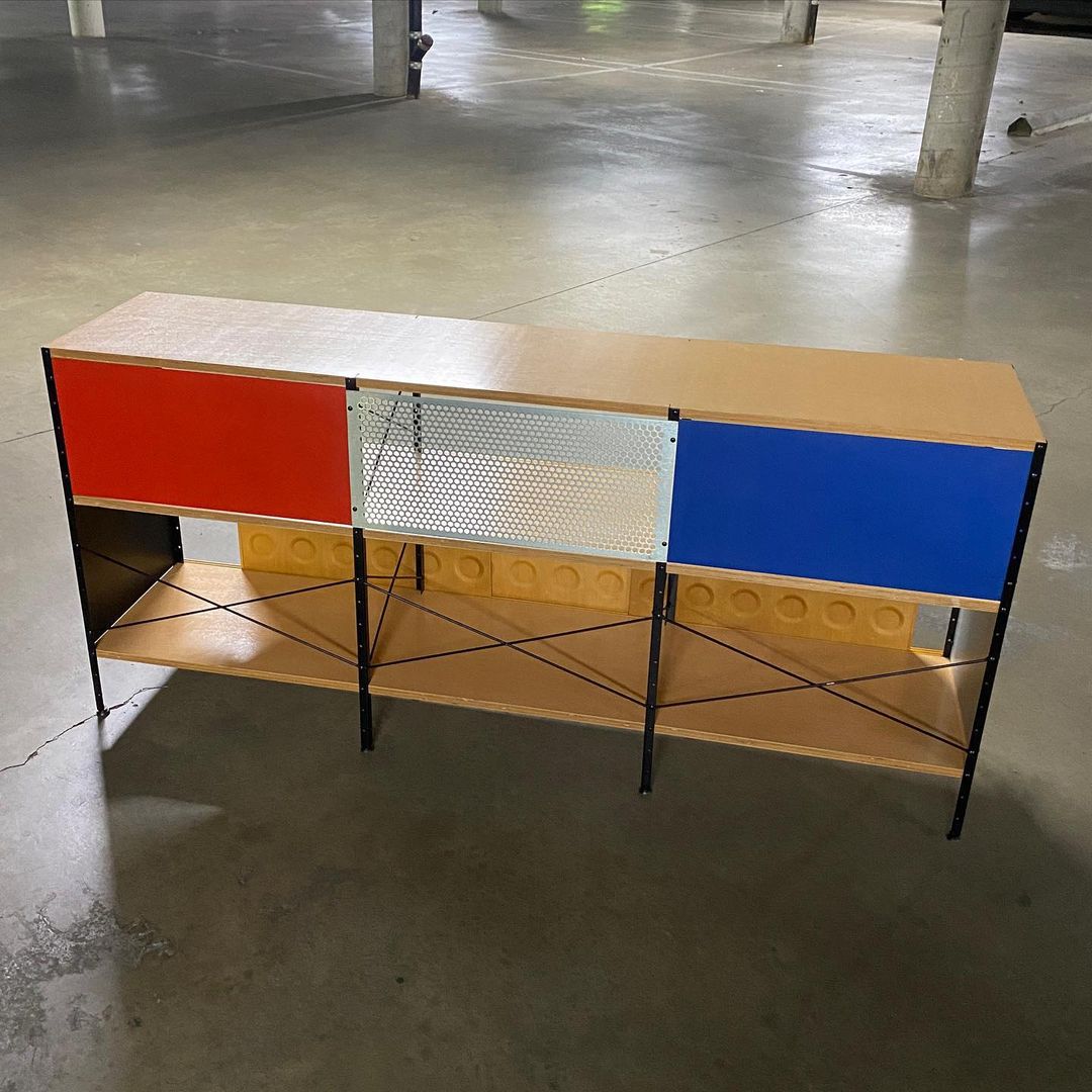 Modernica Case Study Storage Unit 230