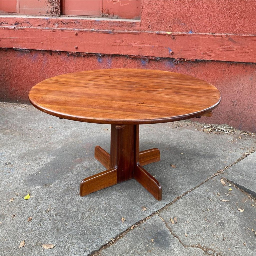 1960s Gerald McCabe Shedua Dining Table