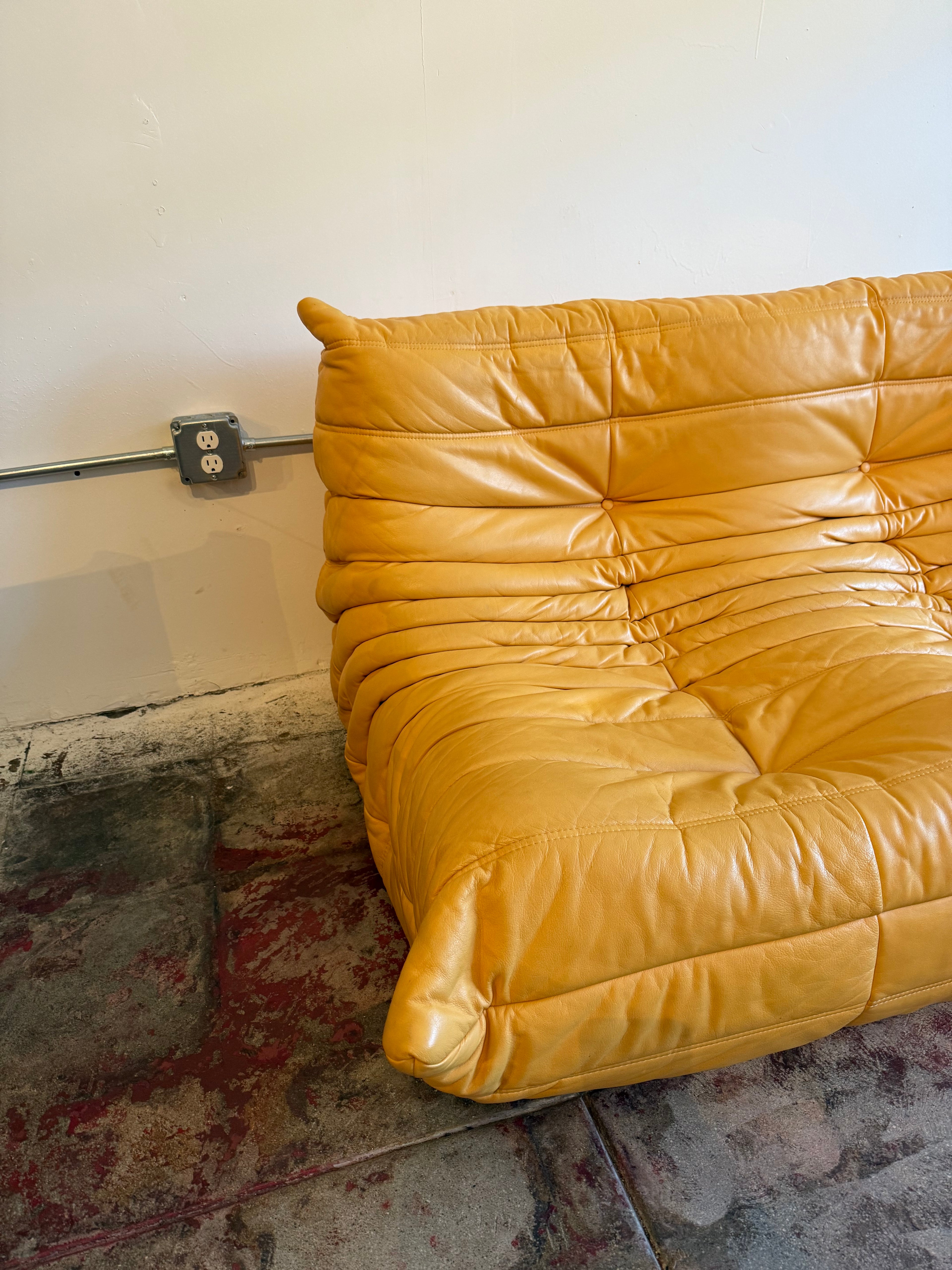 Ligne Roset Togo - yellow DRAFT