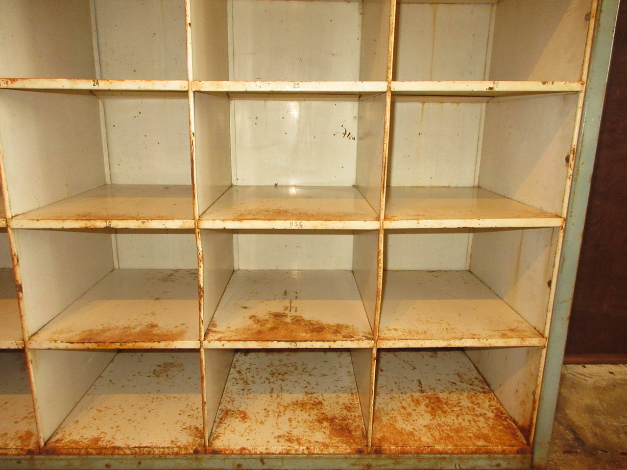1930s Antique Mailer / Storage