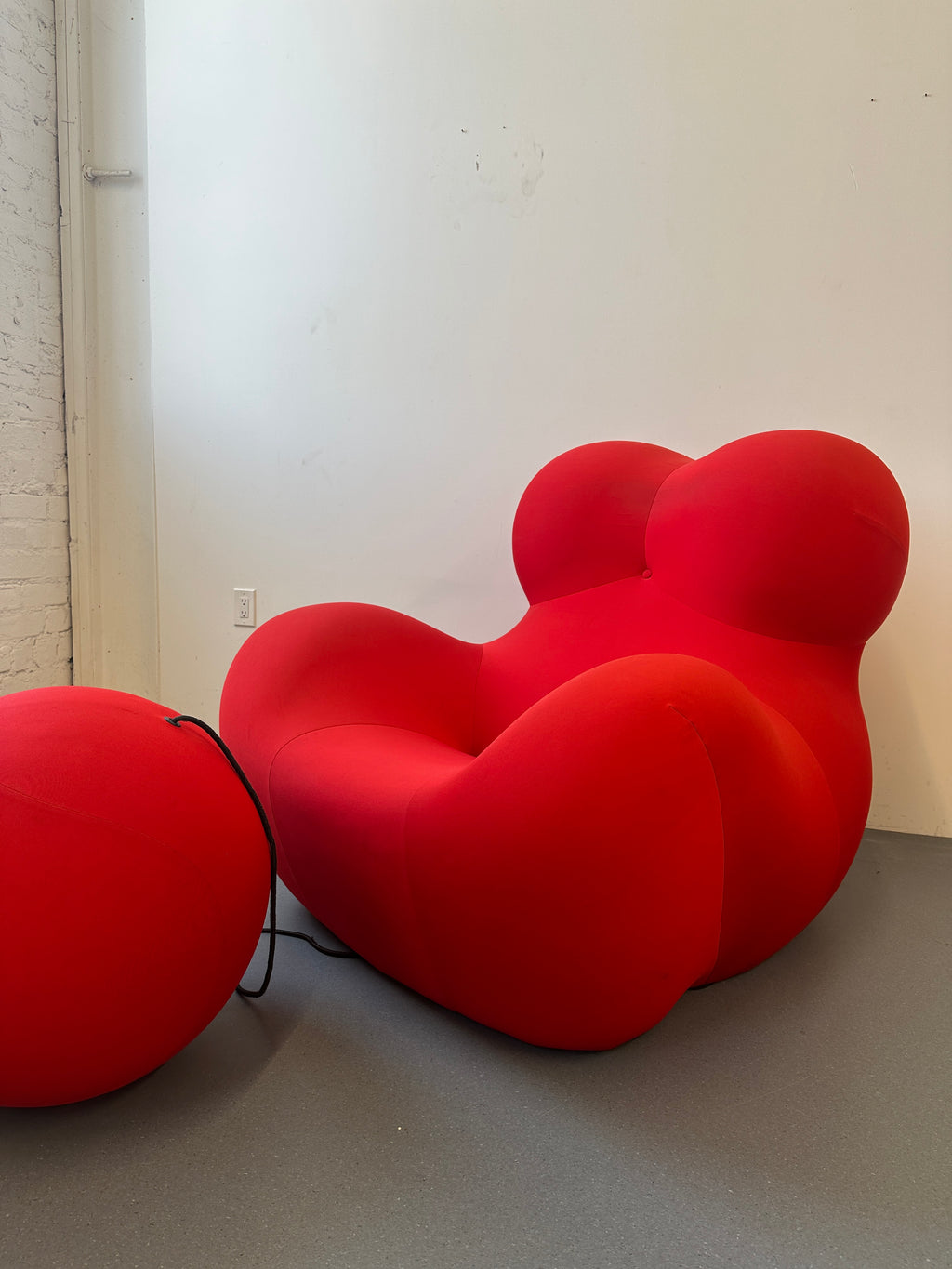 2000s B&B Italia La Mamma UP5 Armchair & UP6 Ottoman by Gaetano Pesce