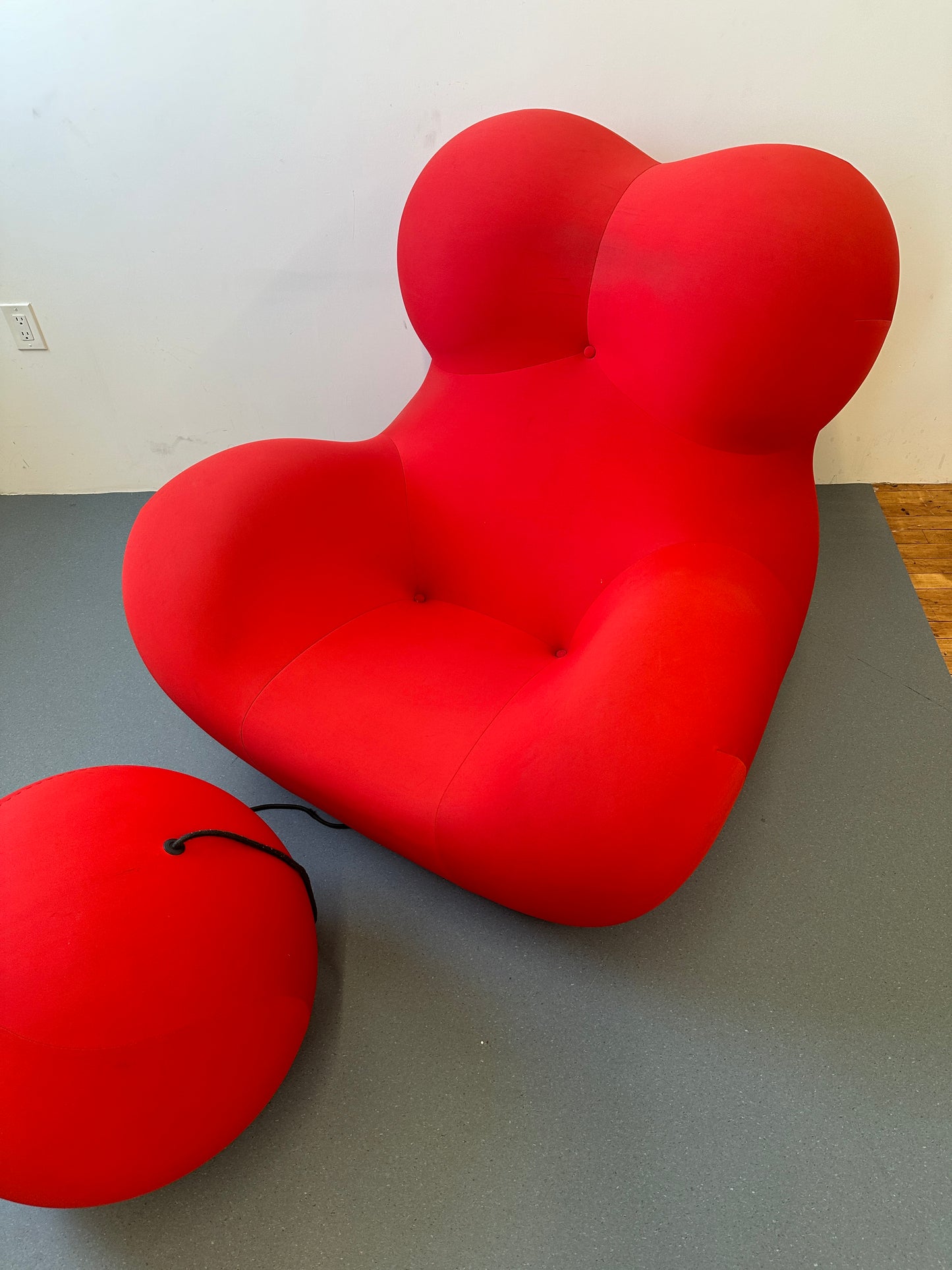 2000s B&B Italia La Mamma UP5 Armchair & UP6 Ottoman by Gaetano Pesce