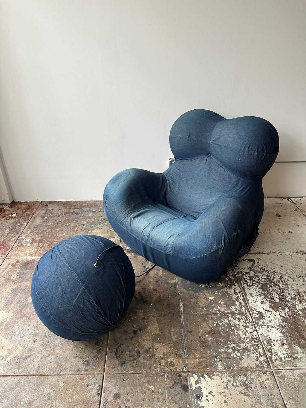 2000s Gaetano Pesce La Mamma UP5 Armchair & UP6 Ottoman for B&B Italia