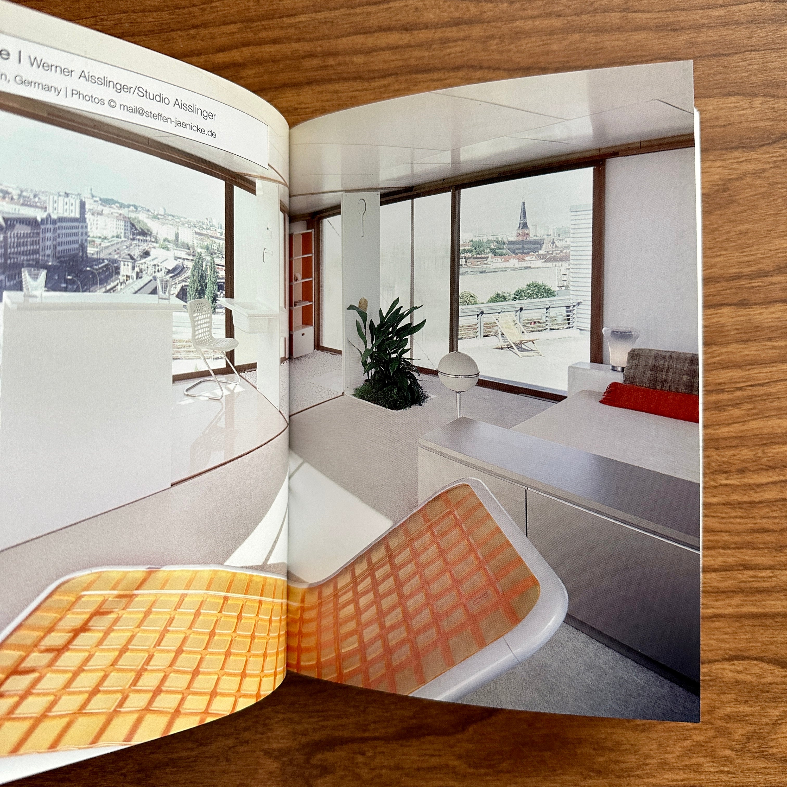 Modern Interiors DesignSource by Bridget Vranckx, 2007