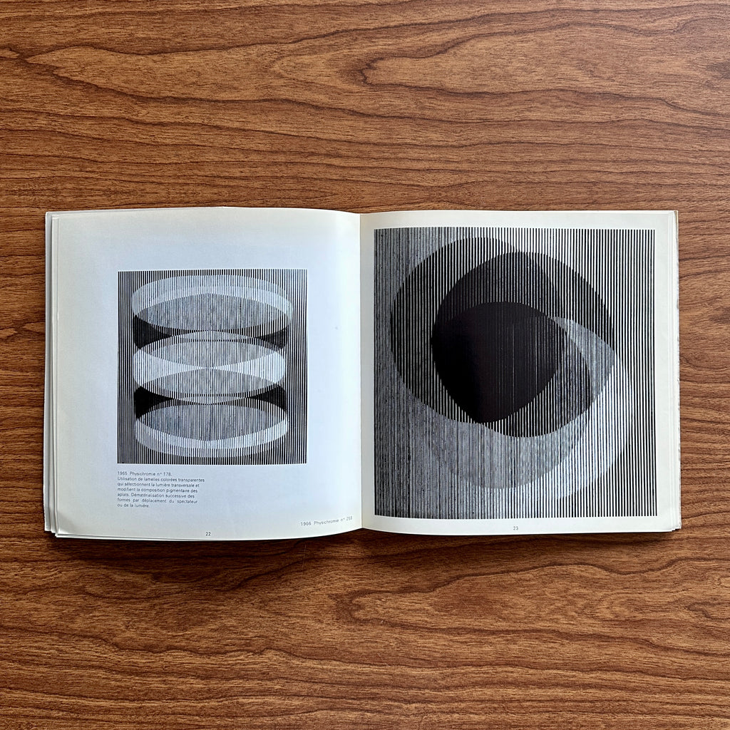 Cruz-Diez (With Kinetic Art Cover) by Carlos Cruz-Diez, Jean Clay, Paris 1969