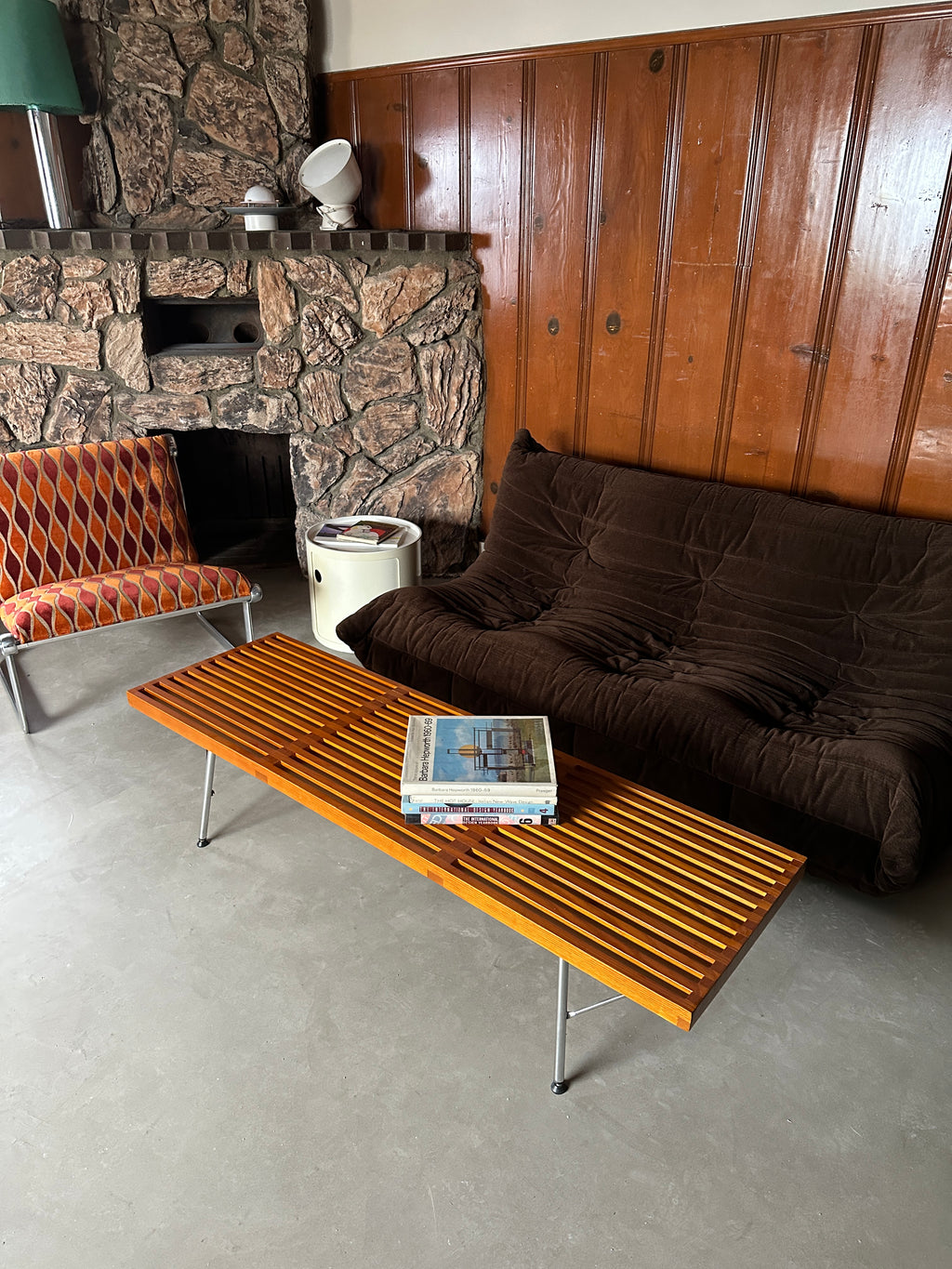 George Nelson Platform Bench, Metal Base