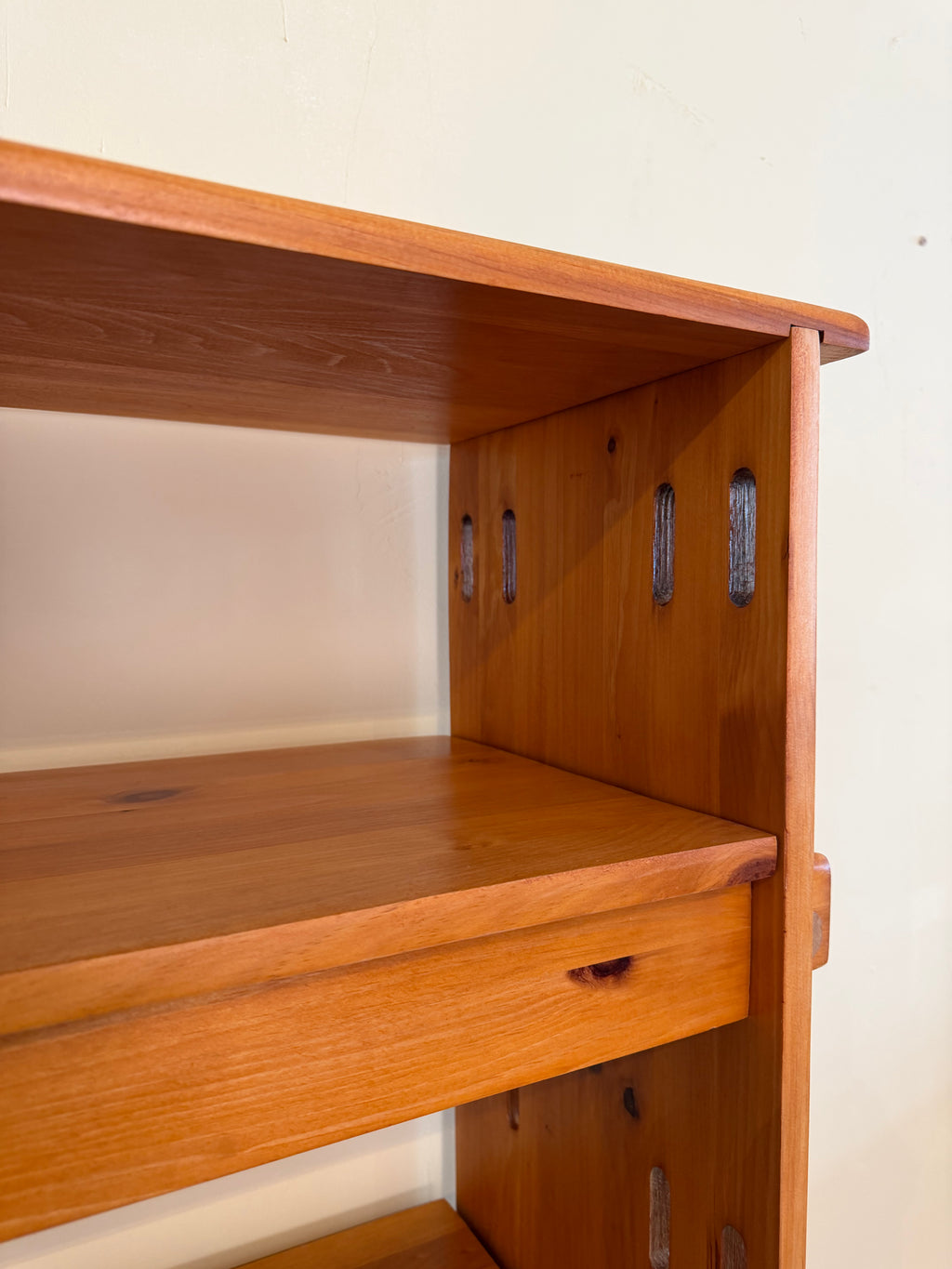 1970s Swedish Functionalist Modular Pine Shelving Unit with Wedge Joinery