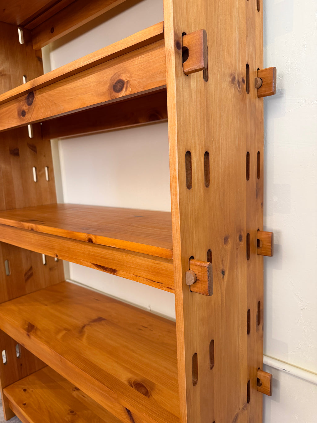 1970s Swedish Functionalist Modular Pine Shelving Unit with Wedge Joinery