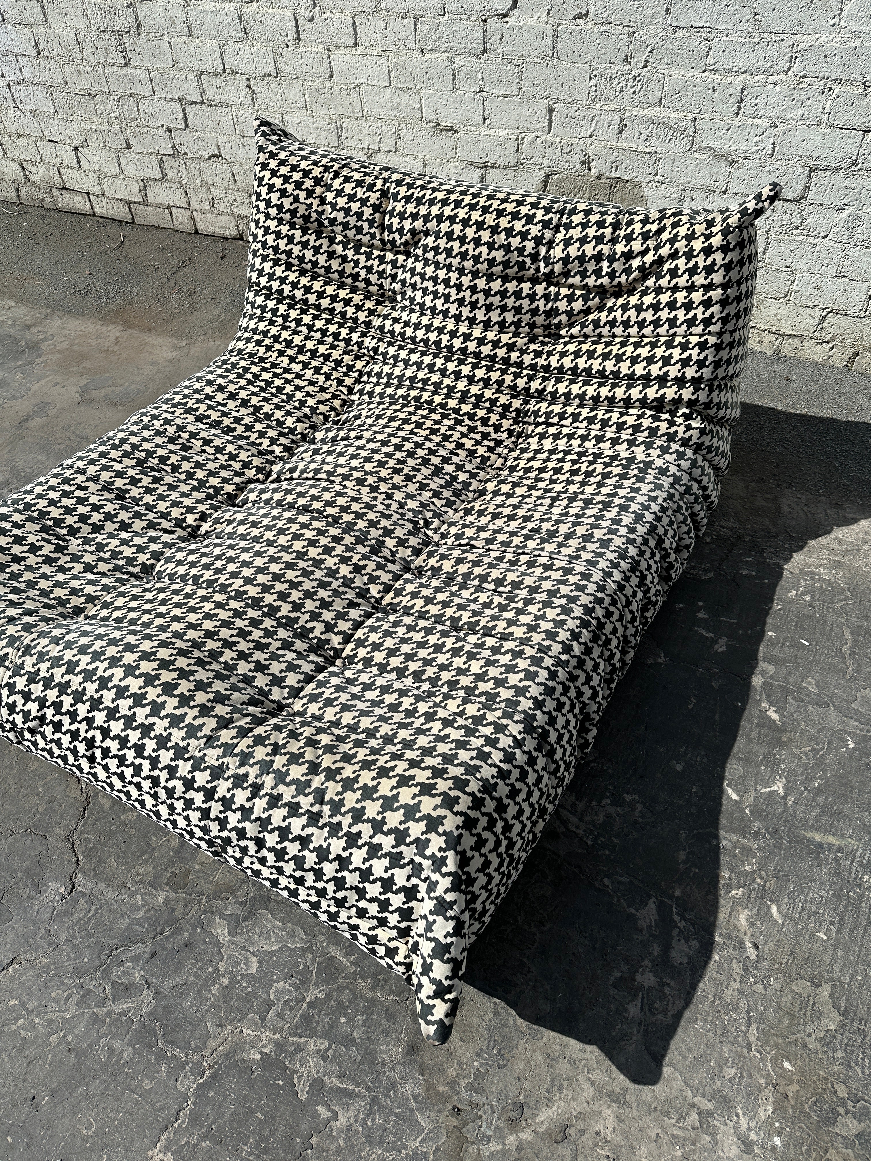 Ligne Roset Togo Lounge