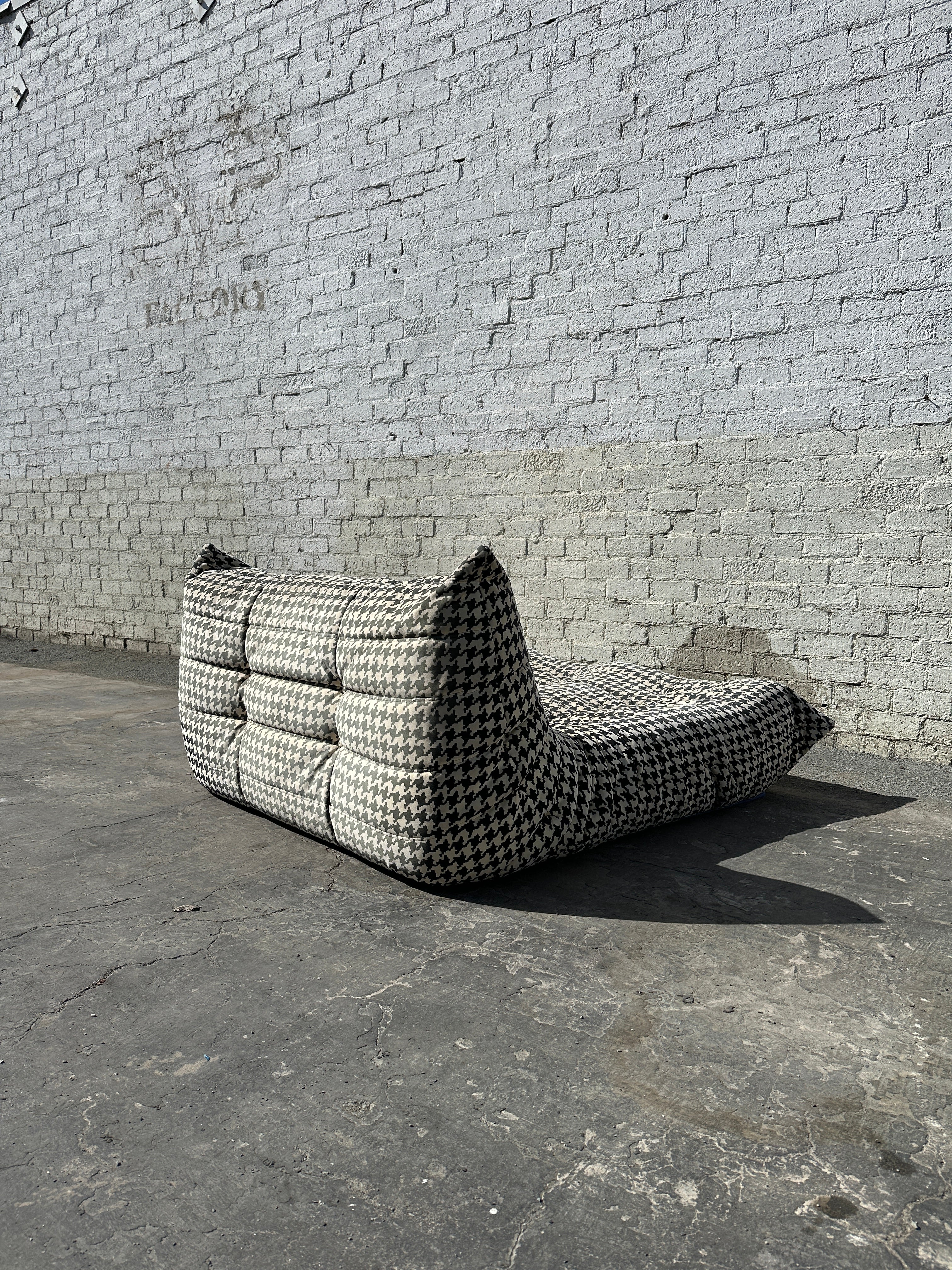 Ligne Roset Togo Lounge